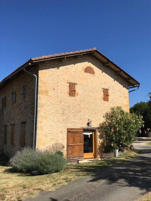 « Le Vieux Hangar » Gite A La Ferme Le Buisson-de-Cadouin Εξωτερικό φωτογραφία